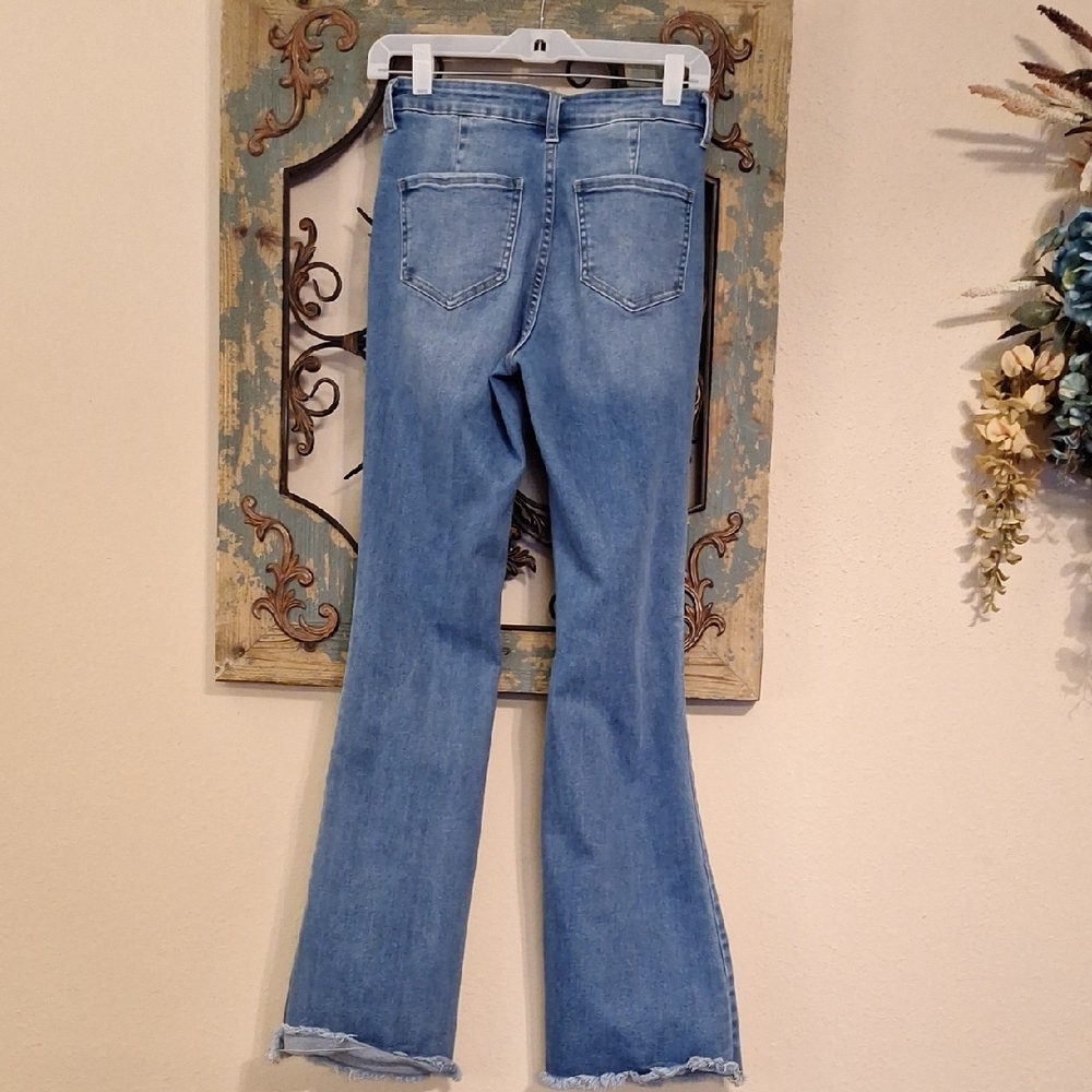 Jelly Jeans Ripped & Distressed  Wide Leg Jeans. NWOT Size 3 - Picture 7 of 11